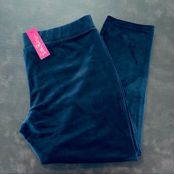 Lilly Pulitzer True Navy Velour Pants - Picture 5 of 8